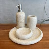 Conjunto de acessórios (porta-sabonete, etc.)